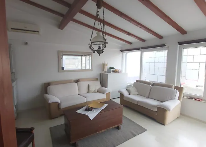 Apartment Luce With Shared Pool