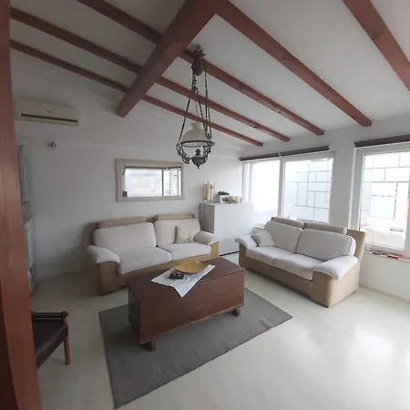 Appartement Luce With Shared Pool