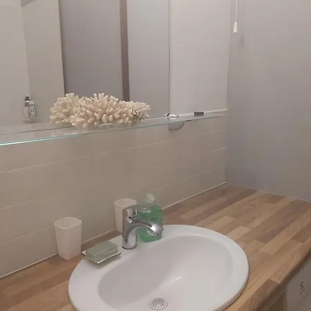 Luce With Shared Pool