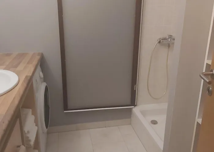 Luce With Shared Pool * זאדאר