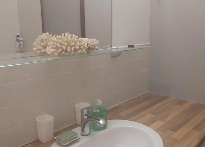 Luce With Shared Pool