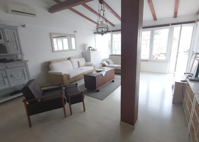 Apartment Luce With Shared Pool
